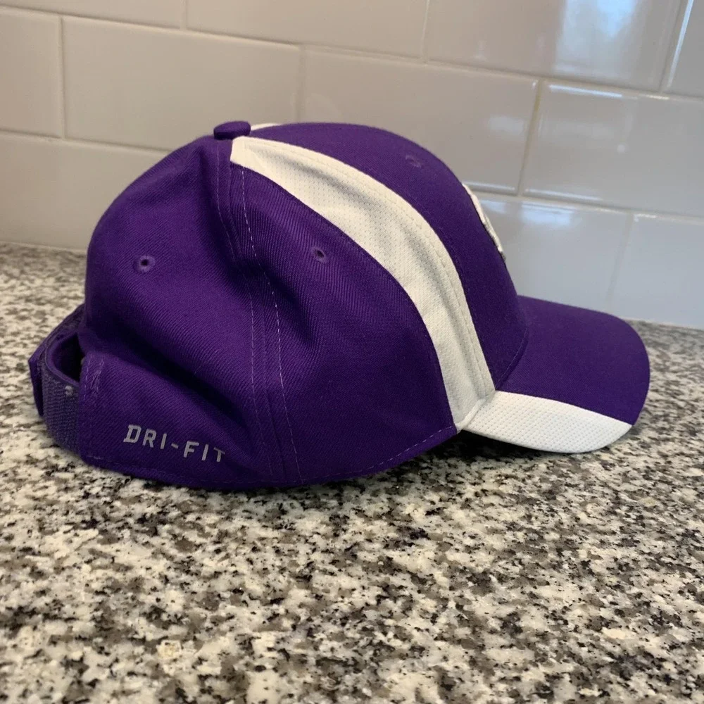 TCU Horned Frogs Hat Cap Strap Back‎ Mens One Size Purple Legacy91 Nike Dri-FIT